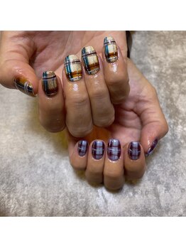 チェックネイル