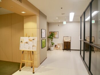 ティヨール アミコ東館店(TILLEUL)/駅近の隠れ家サロン