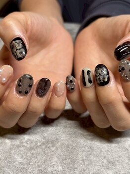 ショートネイルデザインが豊富