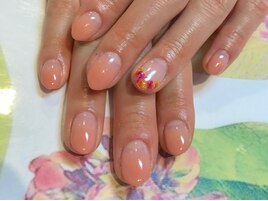 ～ポイントフラワーネイル～