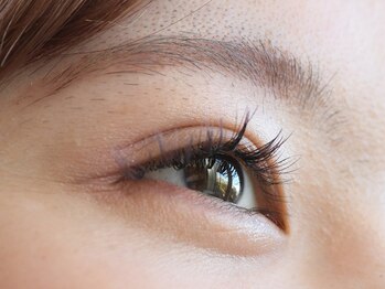 ギッシュ アイラッシュ桃花台店(guiches)/マツエク・フラットラッシュ