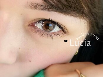 ルチアストック(Lucia Stock)/小顔には下まつげがポイント★