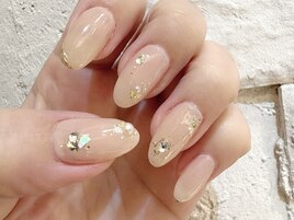 ピンクベージュネイル
