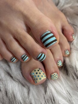 ウズ 和歌山店(UZU)/アシメネイル