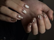 マギー(magie)/ブラウンベージュマグネット。