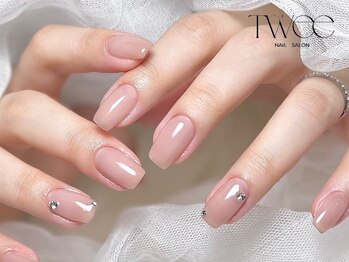ネイル 本町(nail Twee salon)の写真/【シンプルだけどお洒落に可愛く♪】お仕事柄派手なネイルが出来ない方にも◎経験豊富なスタッフ多数在籍♪