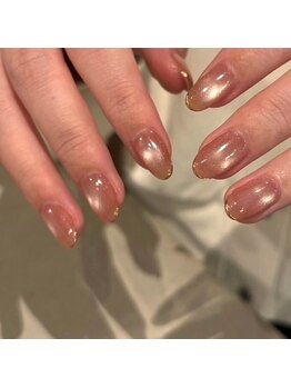 ファボリ(favori nail×eyelash)の写真/[自他店オフ込*うるうるマグネット¥6600]シンプルなのに抜群の奥行き感☆角度で変わる繊細な輝きが大人気♪