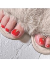 ラウ(Lau)/赤ネイル¥５５００