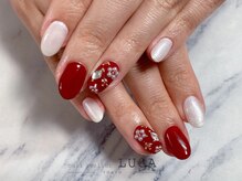 ネイルアトリエルカ(nail atelier LUCA)/W-526 パールフラワーネイル