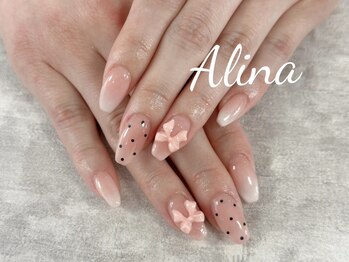 エリナネイルサロン池袋(Alina Nail Salon)の写真/ネイルケア・スペシャルコースで美しいお手元に♪ネイルはサンプル多数ご用意◆持ち込み＆定額も人気