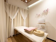 グランディオールベベ 足利店(Grandior bebe)の雰囲気（サロン内併設の半個室ルームで人目を気にせずお寛ぎ頂けます）