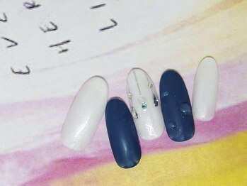 ネイルライフ(NailLife)/雫ネイル