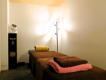 マイストレッチ 関内店(My Stretch)/【施術ベット】#整体 #肩こり