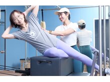 クラブピラティス 大阪城公園(CLUB PILATES)の雰囲気(1対1のプライベートレッスンも開講中!細かい所を隅々チェック!)
