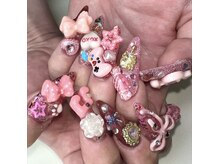 トップコート 下北沢店(Top Coat)の雰囲気（ギャラリー風のポップ空間☆可愛い写真も◎下北沢1分）