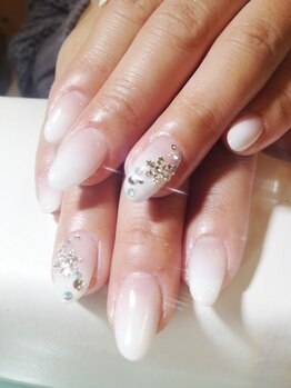 トゥーシェネイルズ(Touche'nails)/エアジェル 7000円