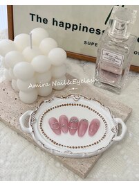 Amiraの定額ネイル