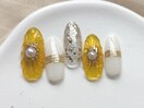 ひまわりネイル/8000円