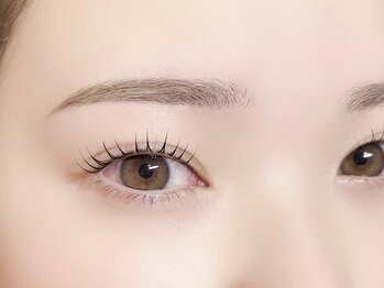 クラッシィ(Classy)/まつげパーマ＋眉毛wax