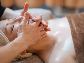 らくらく/小顔コースで引き締め♪