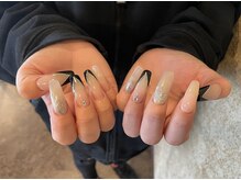 アスティ(ASTY)/黒フレンチ×ラメグラ