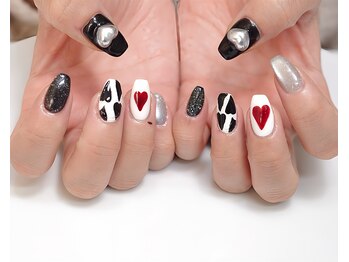 手描きハートネイル