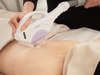 ボーテブランシュ 大阪店の写真/1年12回のまるっと全身脱毛コース★自己処理が難しい箇所もプロにお任せ!通いやすいプランも豊富にご用意♪