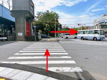 ちばみなとカイロプラクティック/信号を右です