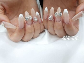 サンネイルズ(sun nails)/4本アート