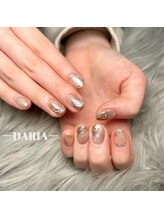 ダリア(Daria)/持ち込みニュアンスネイル