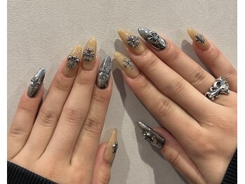 エンヴィネイルズ 豊橋店(envy nails)/Chrom