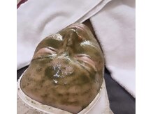 痛みもダウンタイムもなし！REVI剥けないハーブピーリング◎