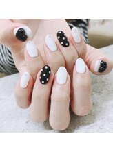 プライズアイリス アイラッシュ 池袋東口店(prize Iris eyelash)/白黒ネイル【池袋】