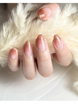 エムネイル(eM nail)/ラメグラデーション