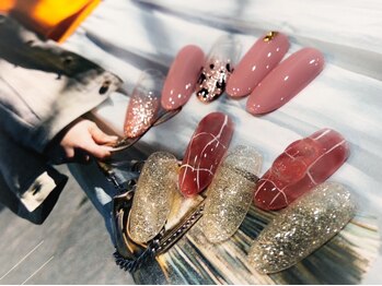 グランディール(Grandir)の写真/フィルイン/ハードジェル仕上げ★【限定定額Aコース¥4980・オフ込☆限定定額2本Art¥2980】カラー600色以上!