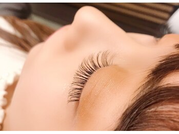 ファヴォリ 三軒茶屋店(Favori)/ ３Dボリュームラッシュ