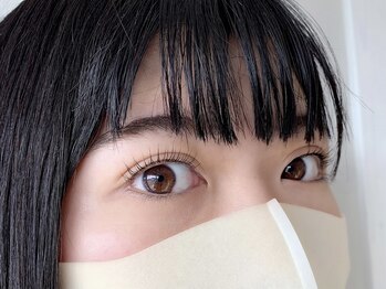 ヴィヴァーチェ アイアイ(Vivace i Eye)/パリジェンヌラッシュリフト