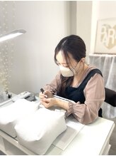 ルーヴル(LOUVRE) NAIL AMI