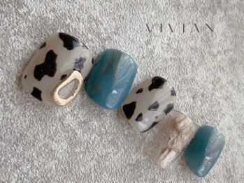 ヴィヴィアン ネイル(Vivian nail)/秋ニュアンスデザイン