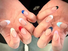 カラフルフレンチネイル♪