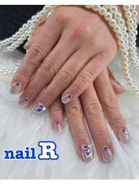 ラメグラデパーツネイルです♪