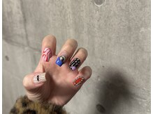 ダブリュー(W.)/個性派ネイル