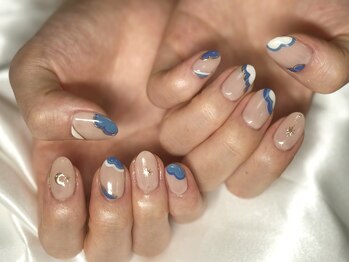 スーン(S∞N)/もこもこフレンチネイル