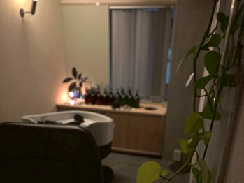 ユレル(YurerU)の写真/光と香りに包まれる、深い美容と癒しの時間。新しい“静けさの余白”が、そっと満ちていきます。