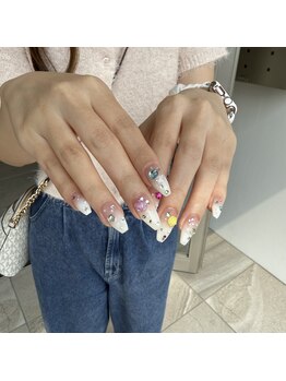 アイディー(i-dee)/宝石ネイル