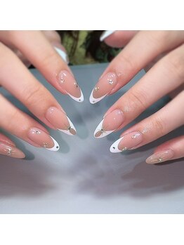 変形 フレンチネイル ＊