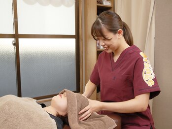 新船橋オレンジ鍼灸整体院の写真/【新船橋駅チカ徒歩3分！】スマホ・PC疲れに◎目の奥の重だるさ／頭痛／肩こりを根本から改善へ！