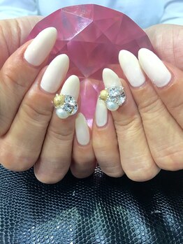 プライベートネイルサロン スイート(Sweet)/ビジュネイル