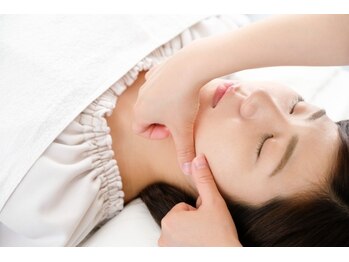 エンジェルエッグ/◆極上手技すっきりフェイシャル