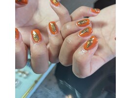 オレンジ/ブラウン